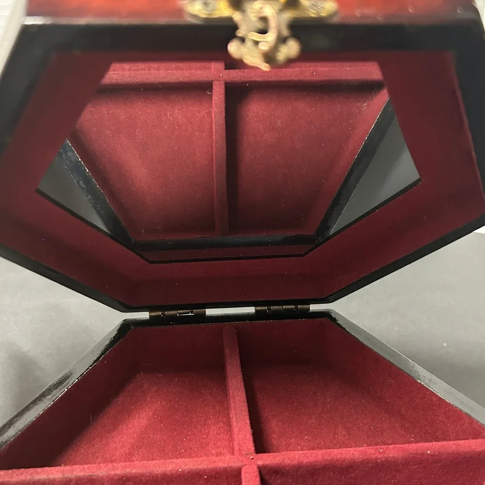 Vintage Music Jewelry Box Inlaid Heart Hexagon Hinged Lid with Mirror 8.5x7.5x3